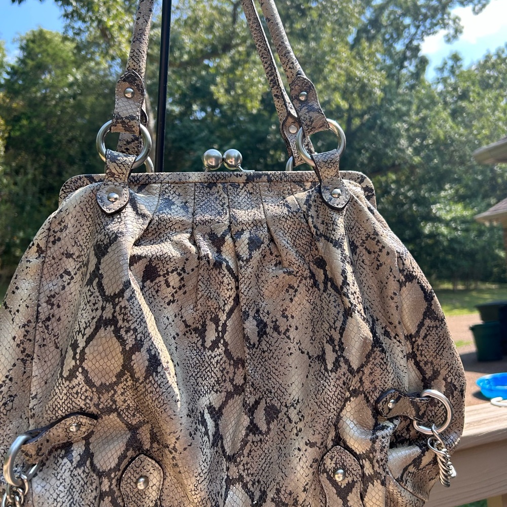 Kenneth Cole Women’s Vintage Leather Snakeskin Shoulder Bag Purse - Picture 15 of 15